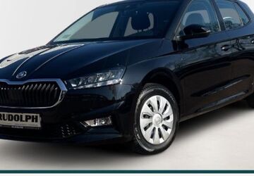 Skoda Fabia 2.474 km 17.880 &euro; Merseburg 06217