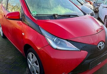 Toyota Aygo (X) 190.000 km 3.570 &euro; Zwenkau OT Löbschütz 04442