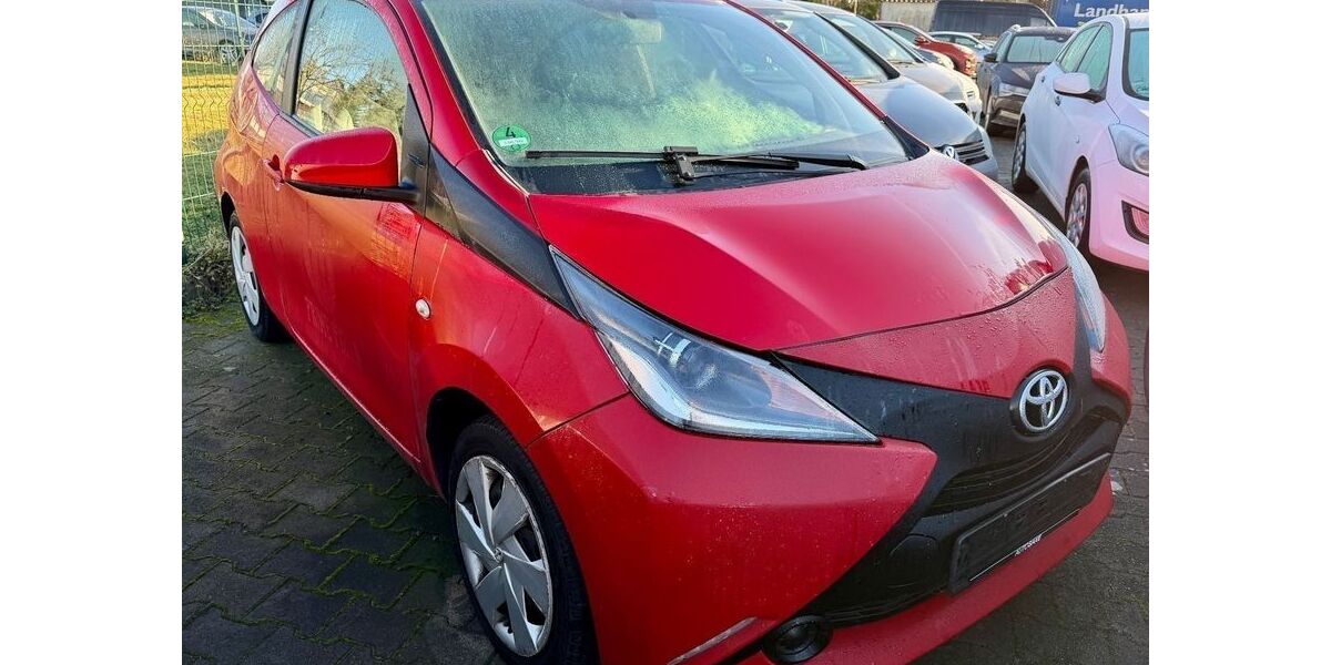 Toyota Aygo (X) 190.000 km 3.570 &euro; Zwenkau OT Löbschütz 04442