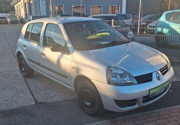 Renault Clio 68.500 km 3.350 &euro; Leipzig 04288