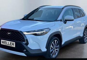 Toyota Corolla Cross 15.700 km 31.990 &euro; Leipzig 04347