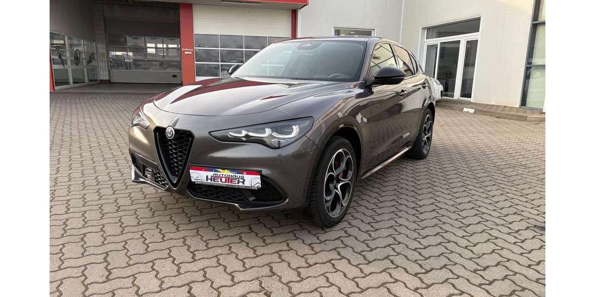 Alfa Romeo Stelvio 33.501 km 35.990 &euro; Borna 04552