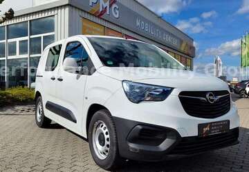 Opel Combo 115.200 km 8.990 &euro; Delitzsch 04509