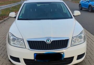 Skoda Octavia 292.500 km 4.700 &euro; Landsberg 06188