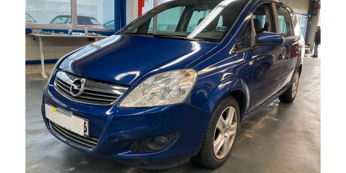 Opel Zafira 121.557 km 5.990 &euro; Taucha 04425