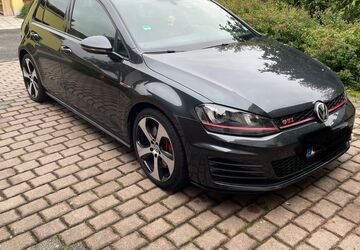 VW Golf 120.000 km 13.500 &euro; Leipzig 04229