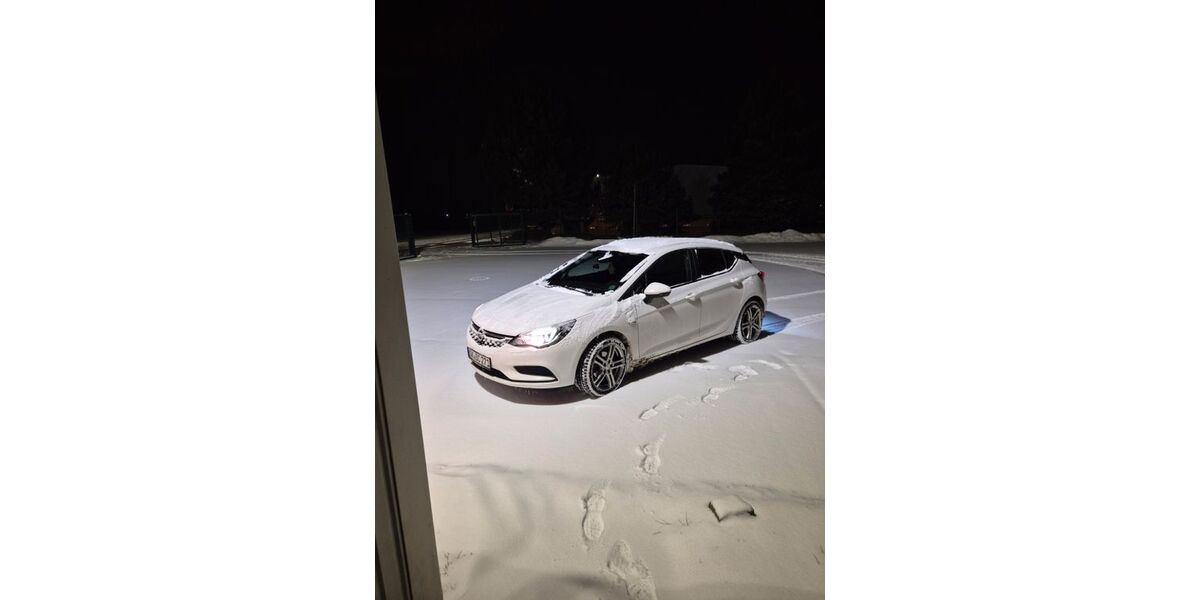 Opel Astra 131.000 km 7.999 &euro; Merseburg 06217