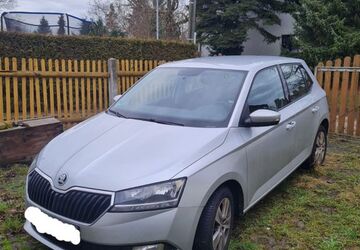 Skoda Fabia 98.000 km 8.300 &euro; Bennewitz 04808