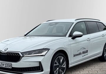 Skoda Superb 5.500 km 42.490 &euro; Leipzig 04328