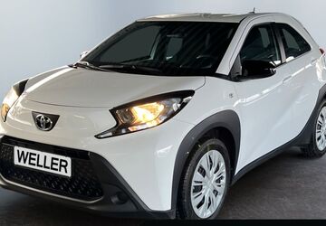 Toyota Aygo (X) 1.715 km 15.890 &euro; Leipzig 04347