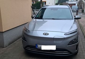 Hyundai KONA Elektro 35.000 km 15.900 &euro; Leipzig 04347