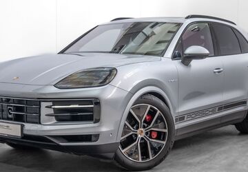 Porsche Cayenne 22.086 km 107.800 &euro; Leipzig 04356