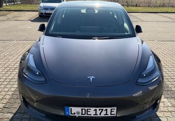 Tesla Model 3 77.671 km 22.600 &euro; Leipzig 04299