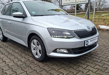 Skoda Fabia 42.619 km 9.000 &euro; Borna 04552