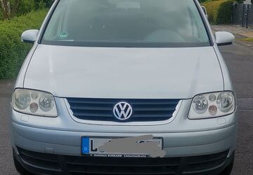 VW Touran 210.616 km 1.950 &euro; Leipzig 04357