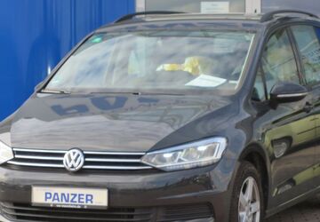 VW Touran 124.679 km 19.990 &euro; Leipzig 04179