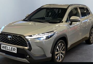 Toyota Corolla Cross 13.000 km 30.990 &euro; Leipzig 04347