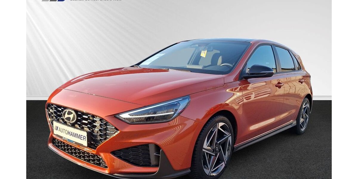 Hyundai i30 19.120 km 24.330 &euro; Grimma 04668
