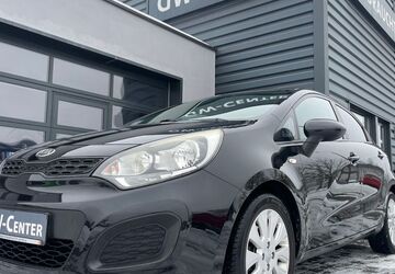 Kia Rio 90.000 km 5.990 &euro; Leipzig 04129