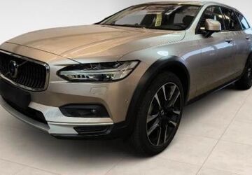 Volvo V90 Cross Country 65.300 km 51.890 &euro; Leipzig 04179