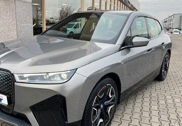 BMW iX 24.102 km 41.740 &euro; Eilenburg 04838