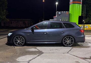 Seat Leon 83.000 km 24.000 &euro; Grimma 04668