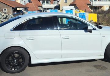 Audi A3 93.500 km 17.500 &euro; Belgershain OT Köhra 04683