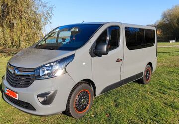 Opel Vivaro 133.000 km 16.900 &euro; Eilenburg 04838