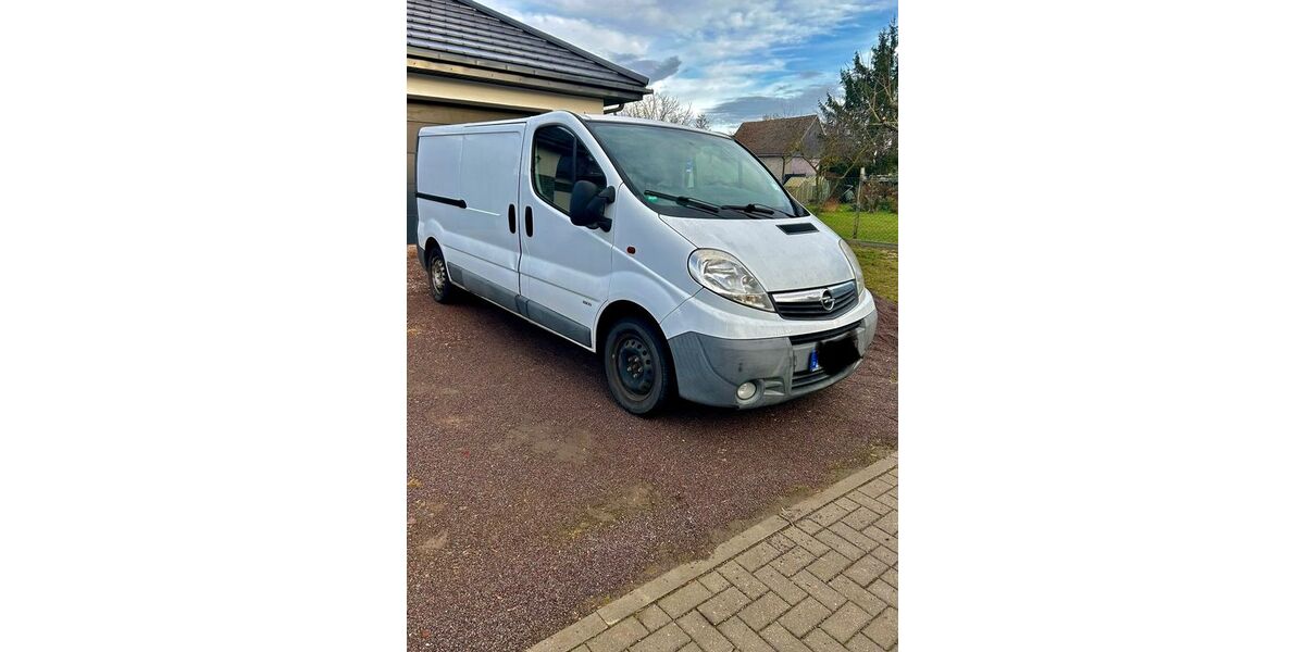 Opel Vivaro 222.000 km 5.399 &euro; Landsberg 06188