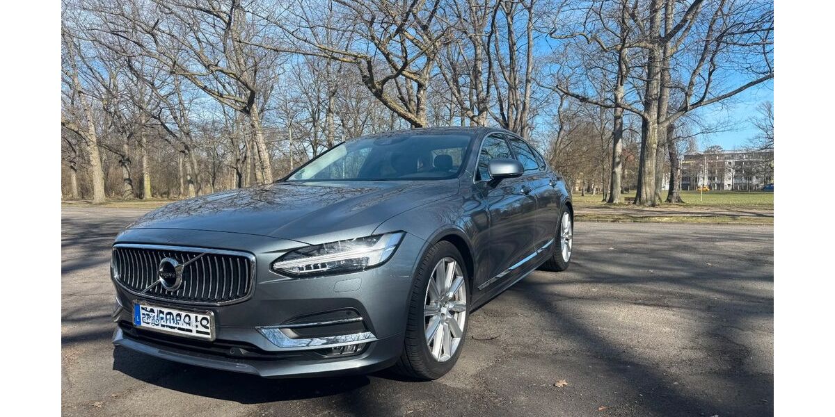 Volvo S90 129.000 km 20.800 &euro; Leipzig 04105