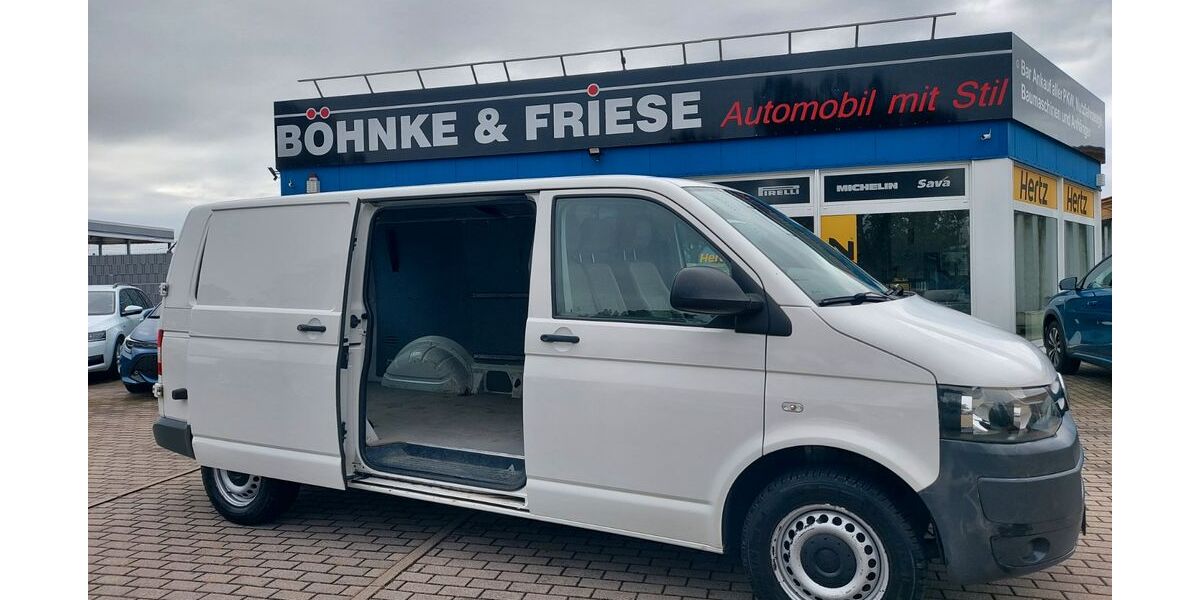 VW T5 Transporter 235.336 km 9.199 &euro; Leipzig 04328