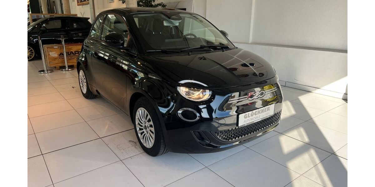 Fiat 500e 10.694 km 21.990 &euro; Leipzig 04179