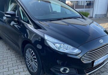 Ford S-Max 69.998 km 21.599 &euro; Leuna 06237