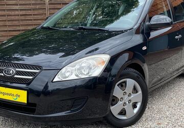 Kia ceed / Ceed 138.500 km 2.290 &euro; Leipzig-Rückmarsdorf (Burghausen-Rückmarsdorf) 04178