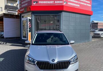 Skoda Fabia 121.280 km 9.880 &euro; Leipzig 04229