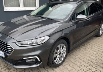 Ford Mondeo 42.998 km 23.399 &euro; Leuna 06237