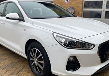 Hyundai i30 90.225 km 11.490 &euro; Leipzig 04178