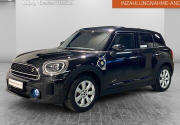 Mini Cooper SE Countryman 27.840 km 28.401 &euro; Leipzig 04103