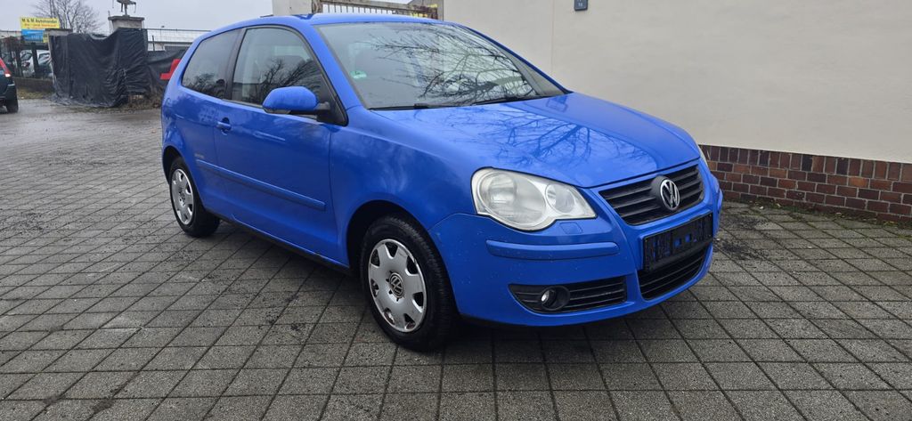 VW Polo 180.000 km 1.490 &euro; Leipzig - Ost 04328