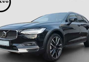Volvo V90 Cross Country 33.200 km 51.890 &euro; Leipzig 04179