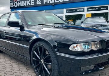 BMW 750 293.280 km 32.999 &euro; Leipzig 04328