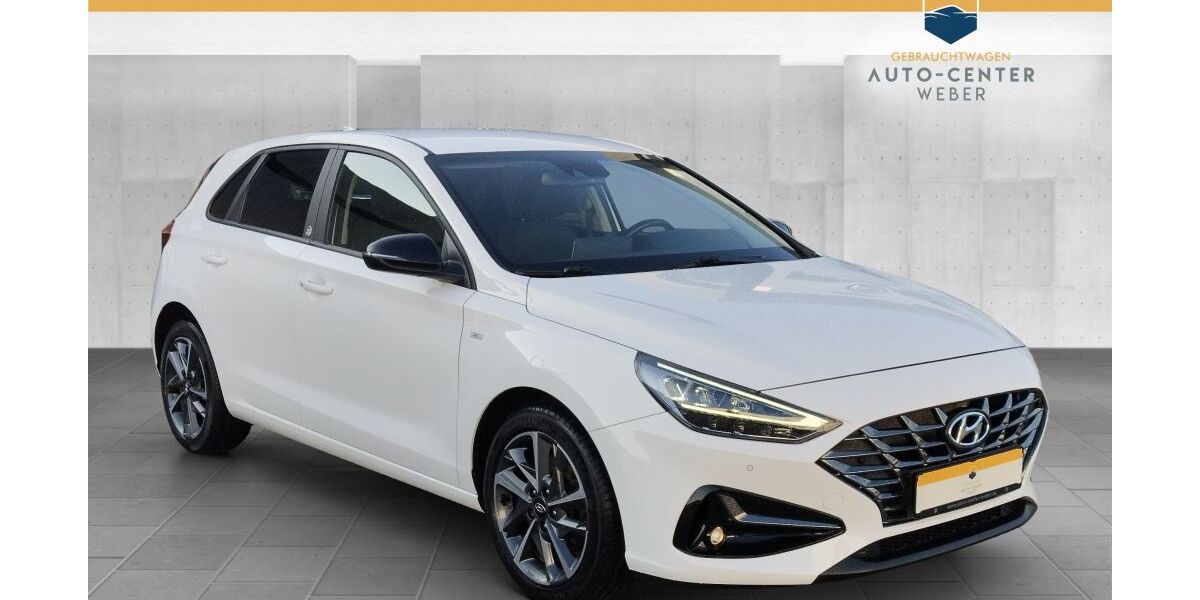 Hyundai i30 69.652 km 18.780 &euro; Markkleeberg 04416