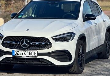 Mercedes-Benz GLA 250 17.800 km 40.790 &euro; Schkeuditz 04435