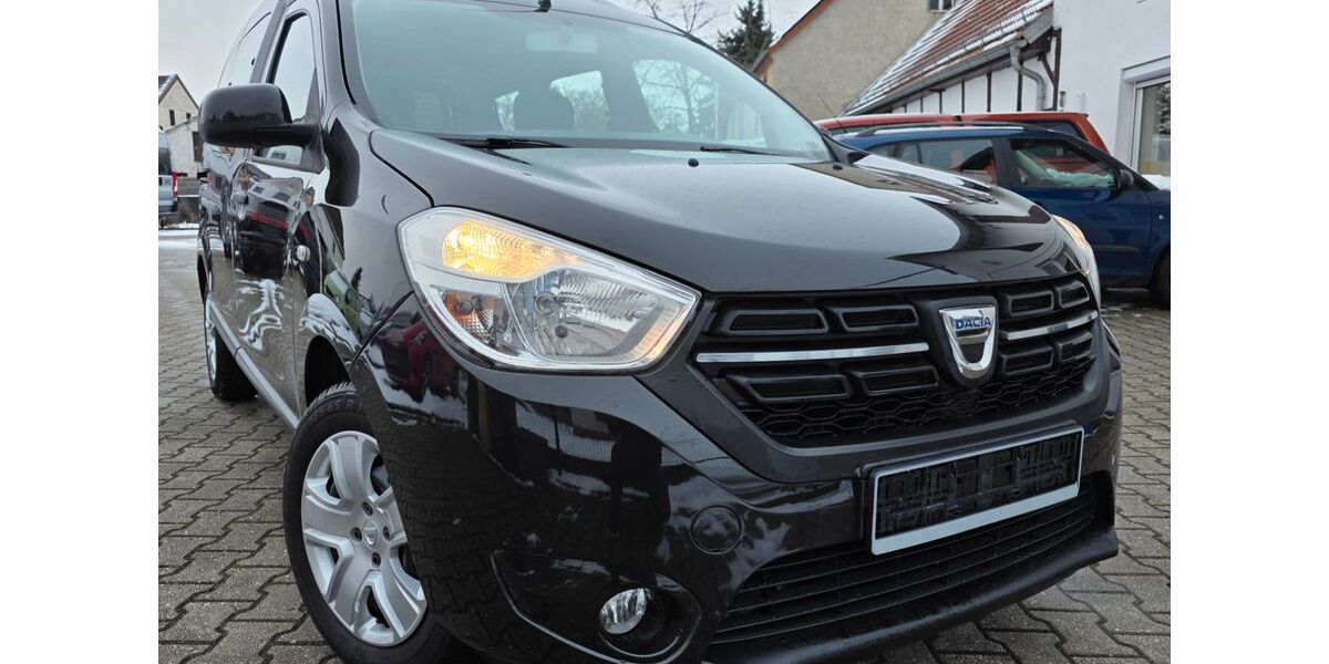 Dacia Dokker 65.600 km 11.900 &euro; Zwenkau 04442