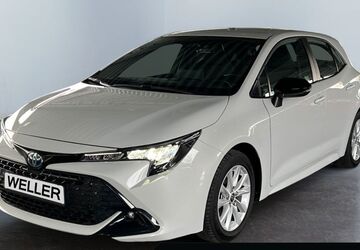 Toyota Corolla 18.369 km 23.890 &euro; Leipzig 04347