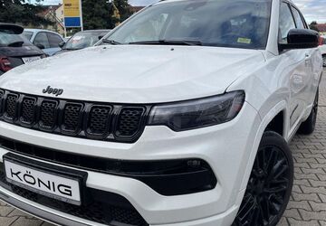 Jeep Compass 24.495 km 25.999 &euro; Leipzig 04178