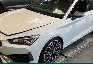 Cupra Leon 48.900 km 29.490 &euro; Leuna 06237