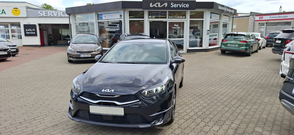 Kia ceed / Ceed 2.982 km 27.980 &euro; Leipzig 04105
