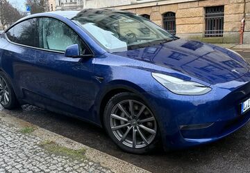 Tesla Model Y 87.700 km 35.000 &euro; Leipzig 04105