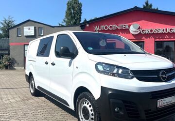 Opel Vivaro 29.973 km 24.599 &euro; Kabelsketal/OT Großkugel 06184